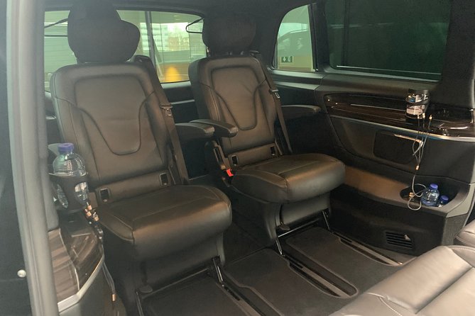 Private Taxi Transfer From Bruges to Amsterdam - Reviews