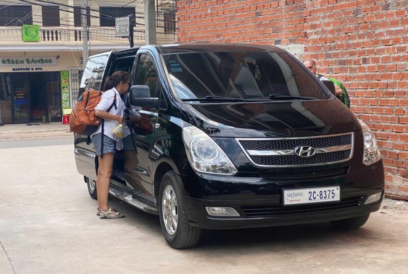 Private Taxi Transfer Siem Reap From/To Sihanoukville - Vehicle Options