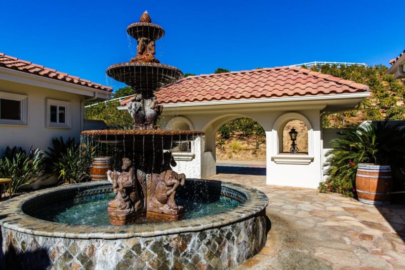 Private Temecula Wine Trail and Old Town Dinning and Shop. - Old Town Temecula Exploration