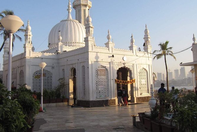 Private Temple Tour and Mumbai Sightseeing Tour Including AC Vehicle - Additional Sightseeing Locations