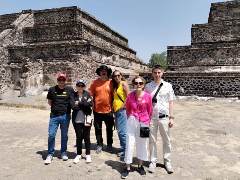 PRIVATE TEOTIHUACAN TOUR WITH BASILLICA + TRANSPORTATION - Key Points