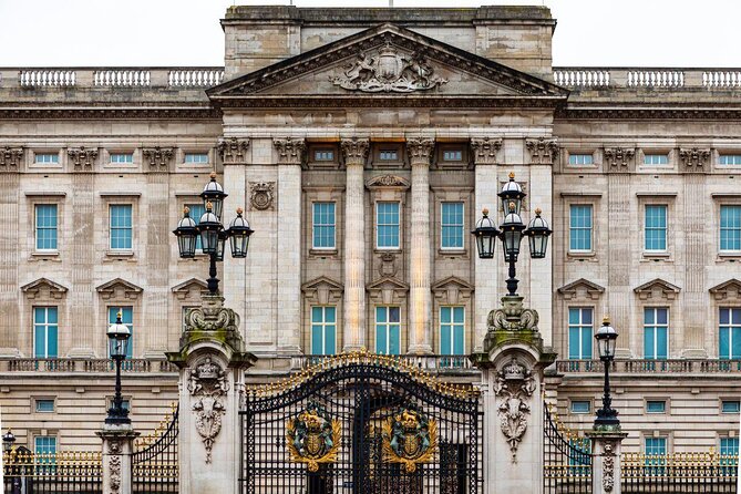 Private The Crown Walking Tour of London - Key Points