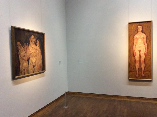 Private Themed Tour of the Leopold Museum With an Art Historian: All You Wanted to Know About Egon Schiele but Were Afraid to Ask - Exploring the Leopold Museum