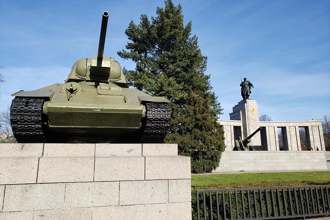 Private Third Reich Walking Tour of Berlin - Positive Guest Reviews