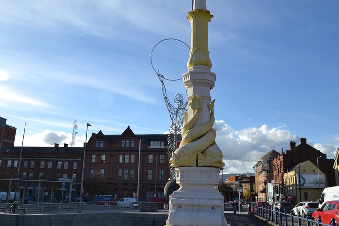 Private Titanic Trail Walking Tour in Belfast With a Local Guide - Commemorating Titanics Victims at City Hall