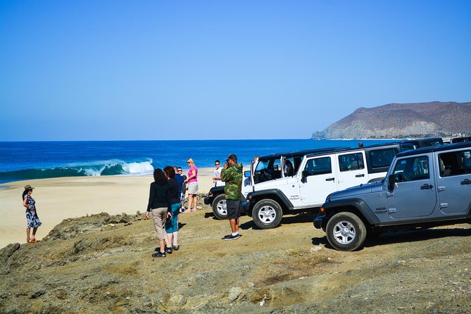 Private Todos Santos Jeep - Meeting and Pickup