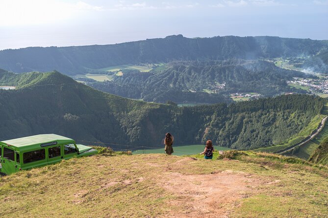 Private Tour 1-4 People Full Day Sete Cidades & Lagoa Do Fogo - Traveler Experiences