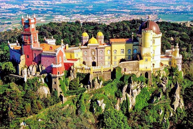 Private Tour 1 to 8 People: Pena National Palace- Sintra-Cabo Da Roca-Cascais - Centro Historico De Sintra