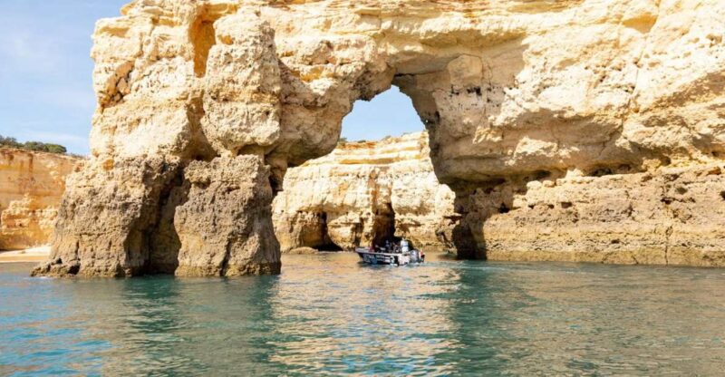 Private Tour 1h30 - Benagil's Best Caves - Armação De Pêra - Experience Highlights