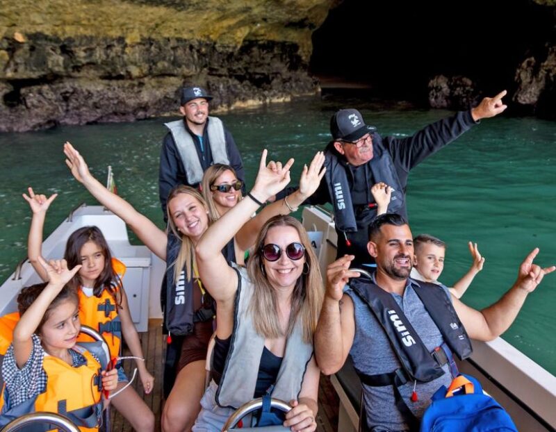 Private Tour 1h30 - Benagil's Best Caves - Armação De Pêra - Tour Guide Details