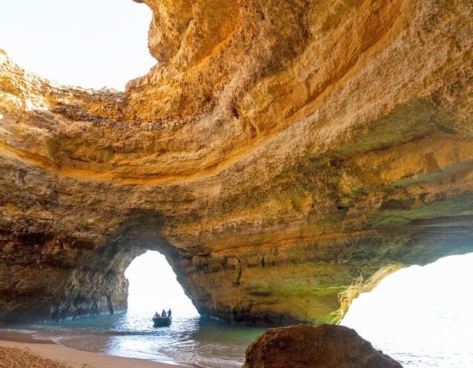 Private Tour 1h30 - Benagil's Best Caves - Armação De Pêra - Booking Information