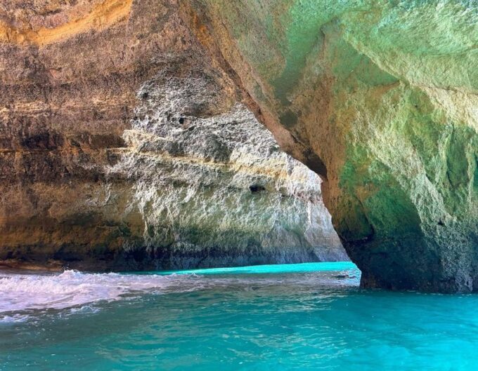 Private Tour 1h30 - Benagil's Best Caves - Armação De Pêra - Frequently Asked Questions