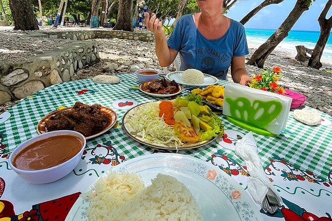 Private Tour 2 Days to Bahía De Las Águilas With Hotel Accommodation - Tour Logistics