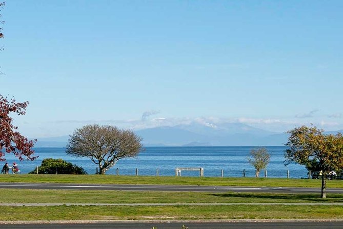 Private Tour [3 Days]: Huka Falls, Lake Taupō, Napier, Art Deco, Cape Kidnappers - Booking and Policies