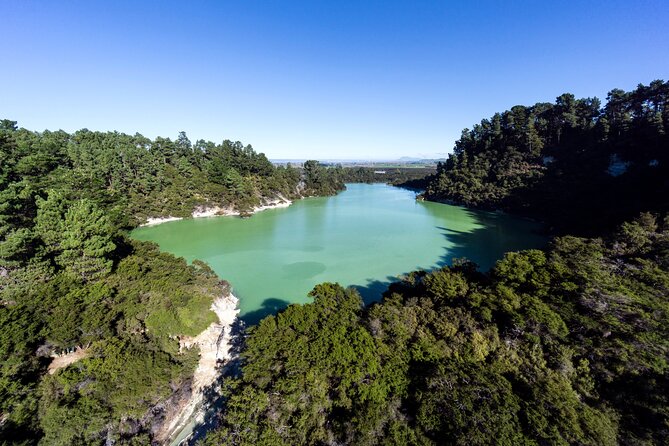 Private Tour [4 Days]: Waitomo Caves, Hobbiton, Rotorua, Hells Gate & Wai-O-Tapu - Medical Considerations