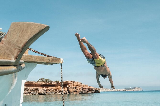 Private Tour 4 Hours Es Vedra, Atlantis or Cala Comta, Cala Bassa - Tour Overview