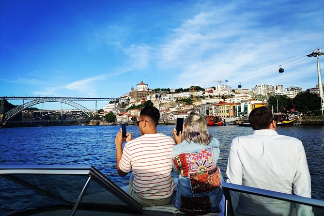 Private Tour 6 Bridges 1h30m With Sunset Option, Group Price up to 6px - Meeting Information