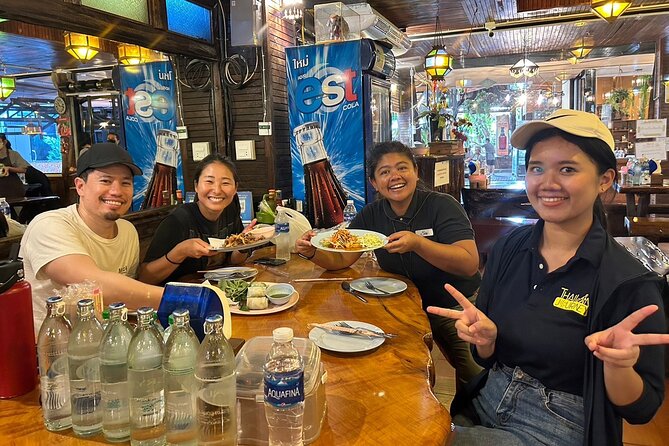 Private Tour : a Day in a Life to Visit Ayutthaya With Authentic Local Lunch - Exploring Ayutthaya Historical Park