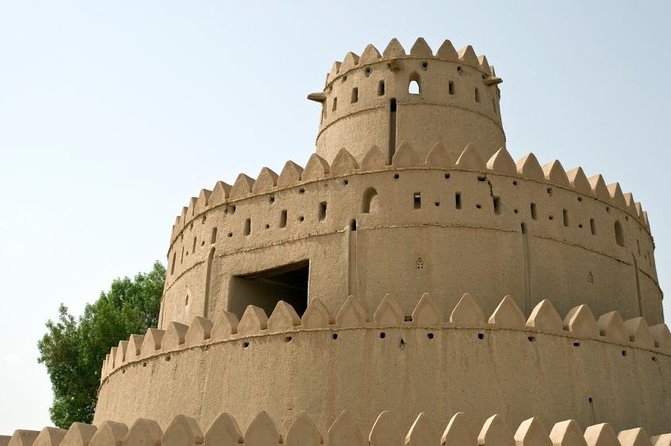 Private Tour : Al Ain City Sightseeing With Lunch From Dubai - Inclusions