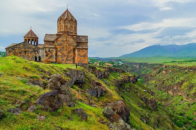 Private Tour: Alphabet Monument, Hovhannavank, Saghmosavank Monasteries - Transportation and Pickup Details