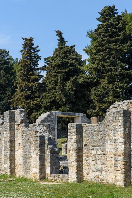Private Tour: Ancient Salona and Trogir - Exploring Trogir