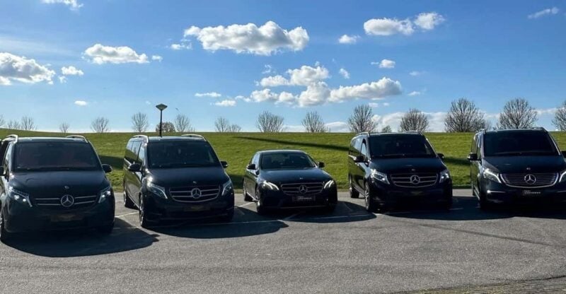 Private Tour and Private Driver Luxury Cars - Luxury Amenities