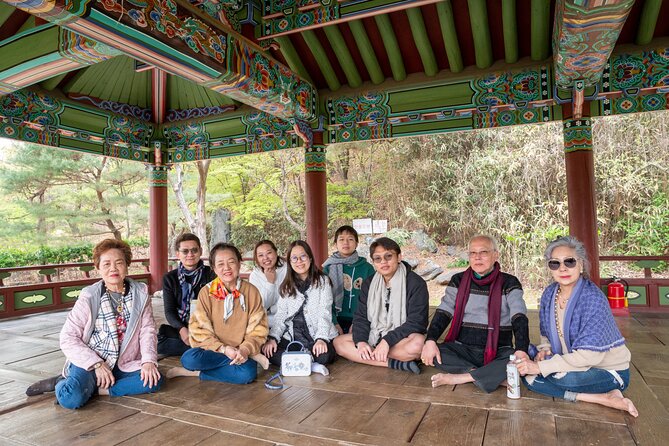Private Tour Around Suwon UNESCO Fortress and Korea Folks Village - Pricing and Booking Options