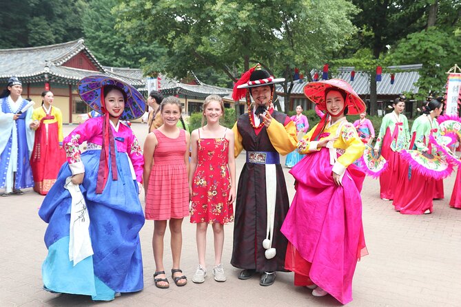 Private Tour Around Suwon UNESCO Fortress and Korea Folks Village - Exploring Korean Cultural Highlights
