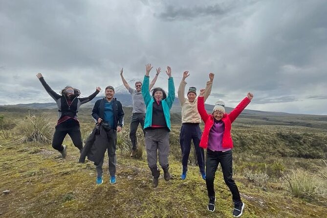 Private Tour at Cotopaxi and Quilotoa One Day Include Paint Class - Key Points