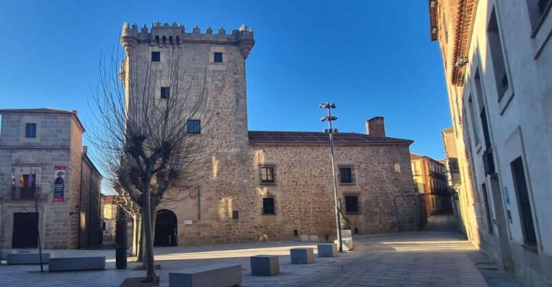 Private Tour Avila and Segovia With Hotel Pickup - Avila Cathedral