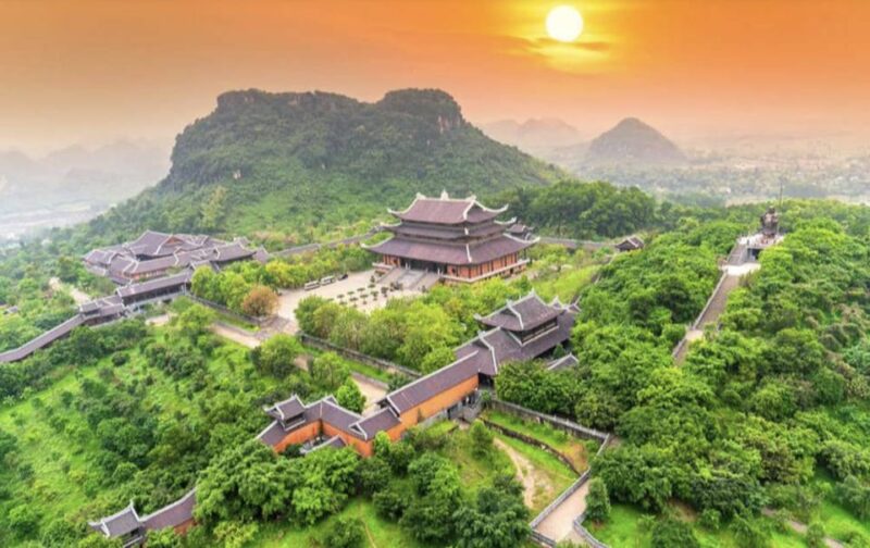 Private Tour: Bai Dinh - Trang An - Mua Cave Full Day - Key Points
