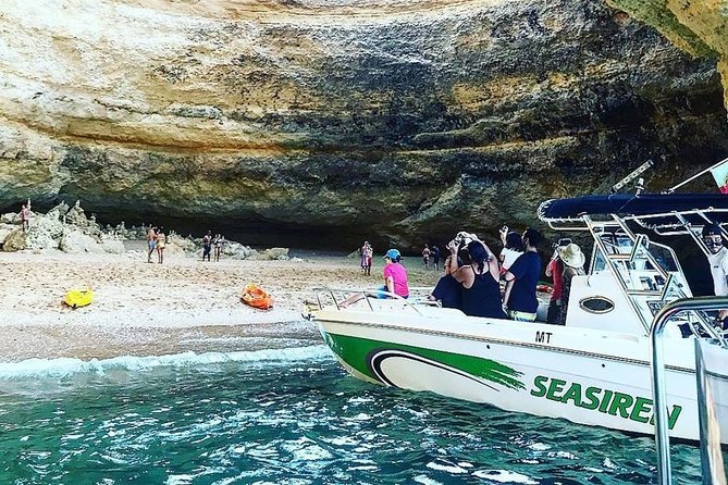 Private Tour - Benagil & Marinha Beach (Max 8PAX) - Discovering Marinha Beach