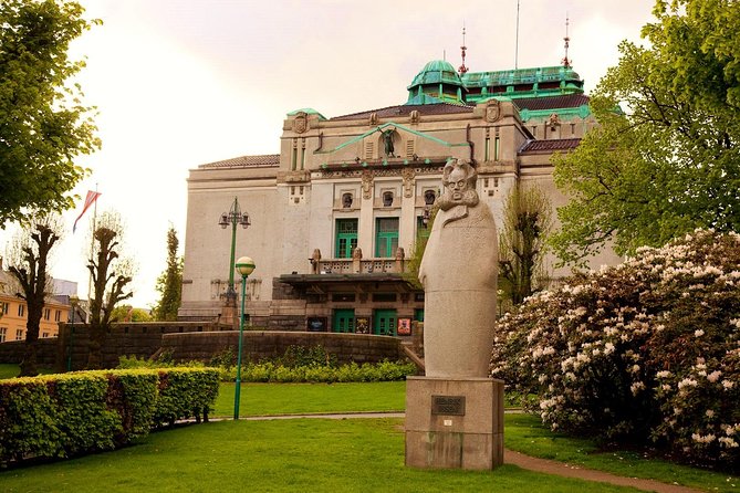 PRIVATE TOUR: Bergen City Sightseeing, 4 Hours - Additional Tour Details
