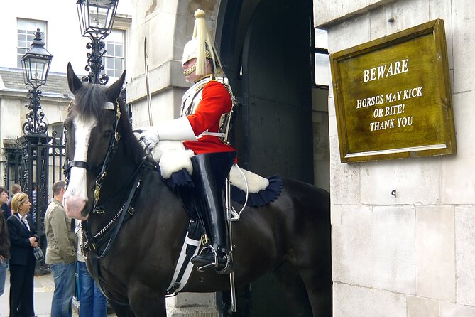 Private Tour: Black Taxi Tour of London - Drivers Insider Knowledge