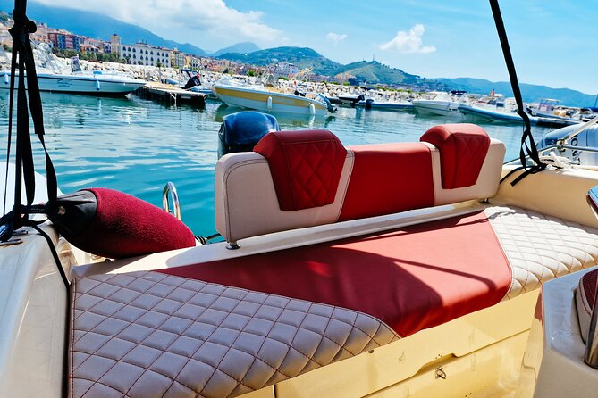 Private Tour by 40CV Boat From Salerno to Amalfi and Positano - Knowledgeable Skippers