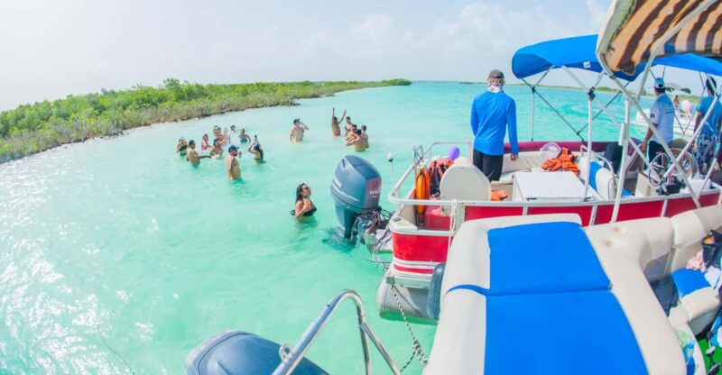 Private Tour: Chacchoben Mayan Ruins and Bacalar Lagoon Boat - Key Points