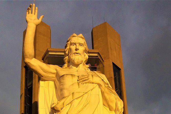 Private Tour - City Night Tour Cerro Del Santisimo (Culture) - Tour Features