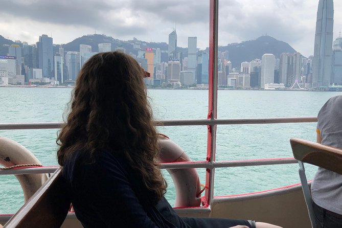 Private Tour: Customized 8-Hour Hong Kong City Tour - Guide Expertise