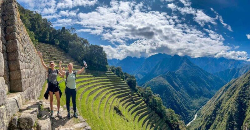 Private Tour: Discover the Inca Jungle + Machu Picchu in 3D - Included Services