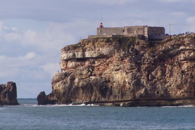 Private Tour: Discovery Fishing Village of Nazaré and the Giant Waves With Traditional Lunch - Inclusions and Exclusions
