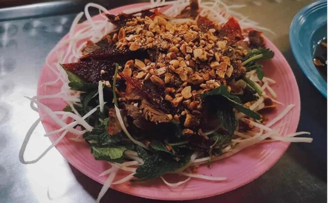 Private Tour: Eating Your Way Through Hanois Old Quarter - Taste Local Flavors
