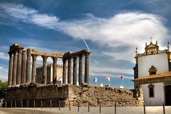 Private Tour Évora and Monsaraz - Inclusions