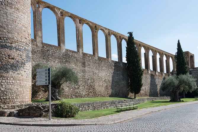 Private Tour Évora and Monsaraz - Experience Medieval Village of Monsaraz
