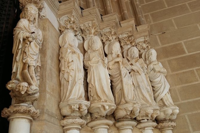 Private Tour Évora - Wine Tasting - Beautiful Medieval Village of Monsaraz - Tour Booking and Pricing Details