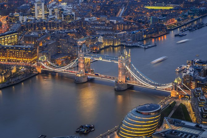 Private Tour: Experience the Christmas Magic in London - Accessibility Considerations