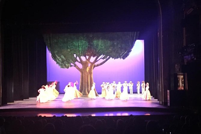 Private Tour: Folkloric Ballet in Mexico City - Venue and Design Details