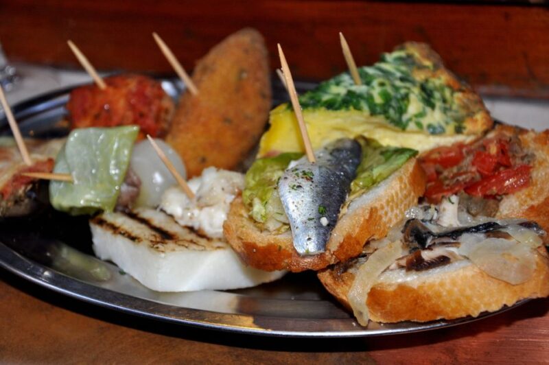 Private Tour: Food and Wine Tour in Venice - Language Options