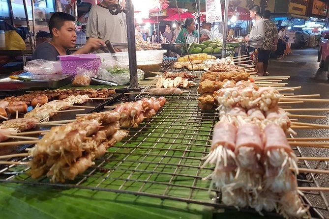 Private Tour: Food Tasting Like Local - Chang Phuak Gate