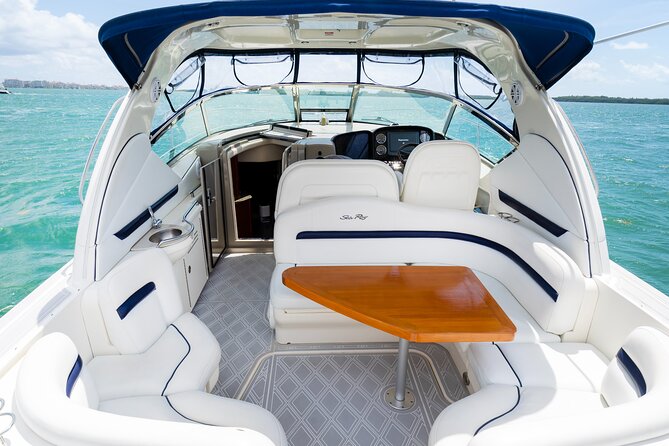 Private Tour for 12 People on a 40 Ft Yacht, Ft Lauderdale Bay - Meeting and Additional Info