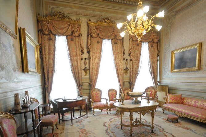 Private Tour for Dolmabahce Palace & Asian Side & Food Markets - Traveler Experience